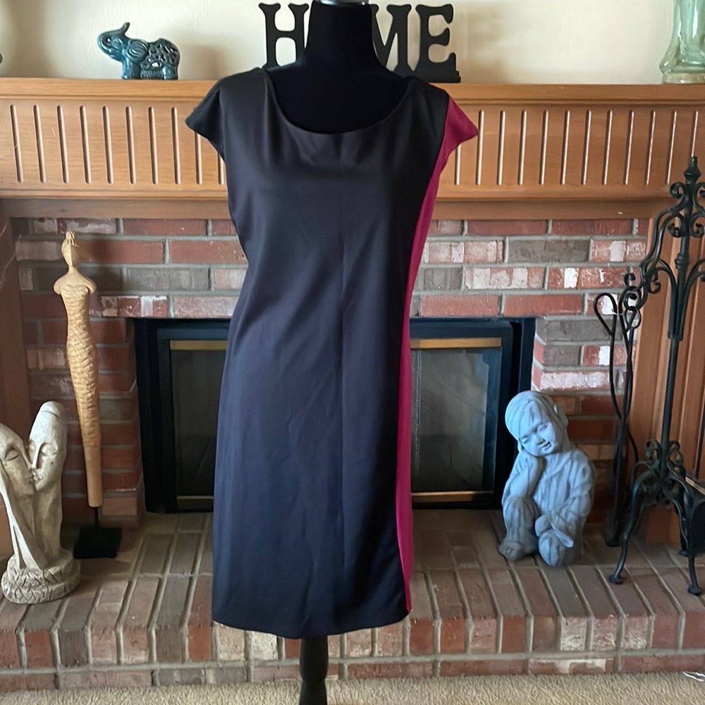 COLOR BLOCK DRESS - SIZE 18